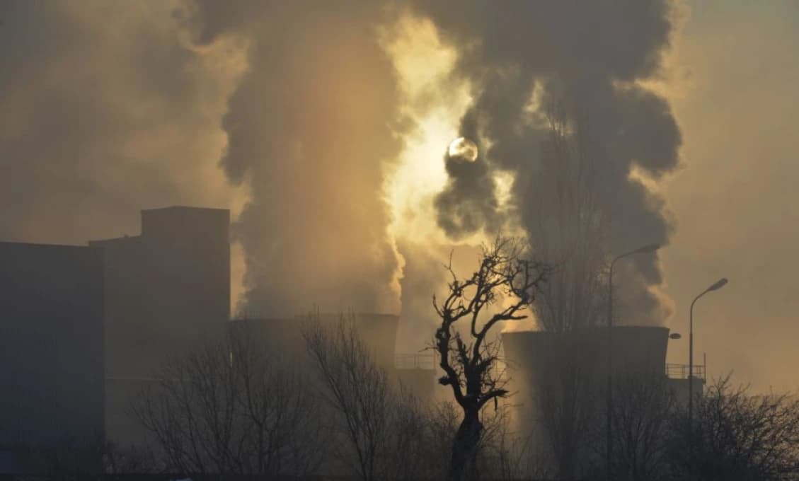 SHMÚ: Upozorňuje na nízke teploty a smog v Ružomberku