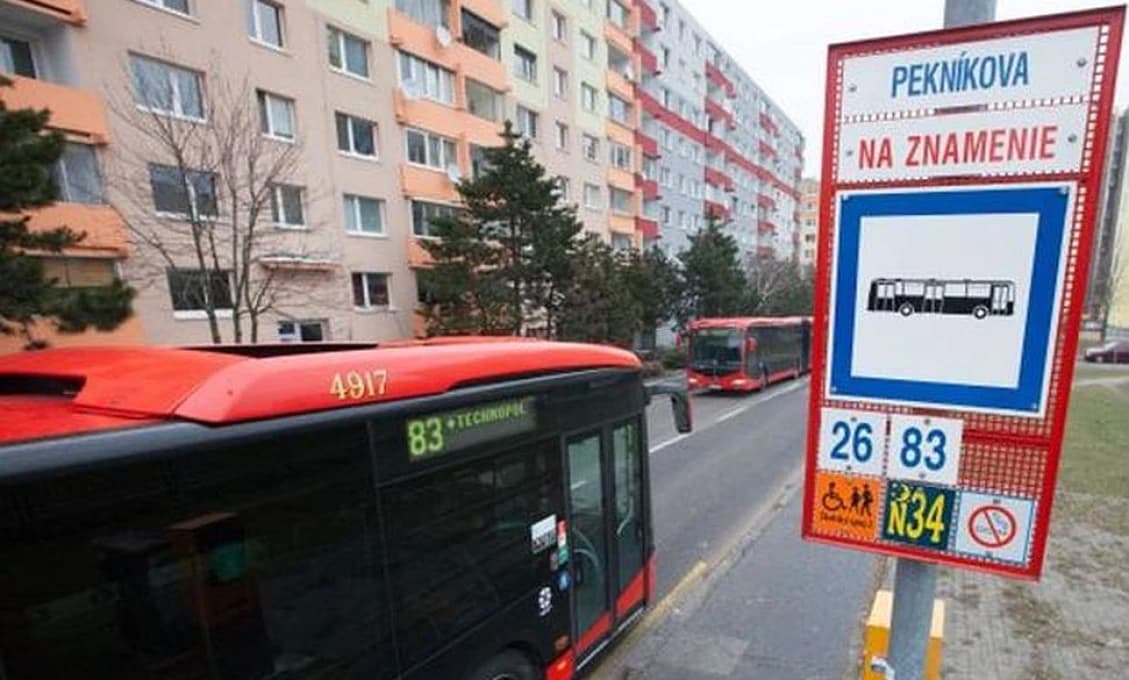 DPB od pondelka celoplošne zaviedol zastávky na znamenie, niektoré linky zrušil