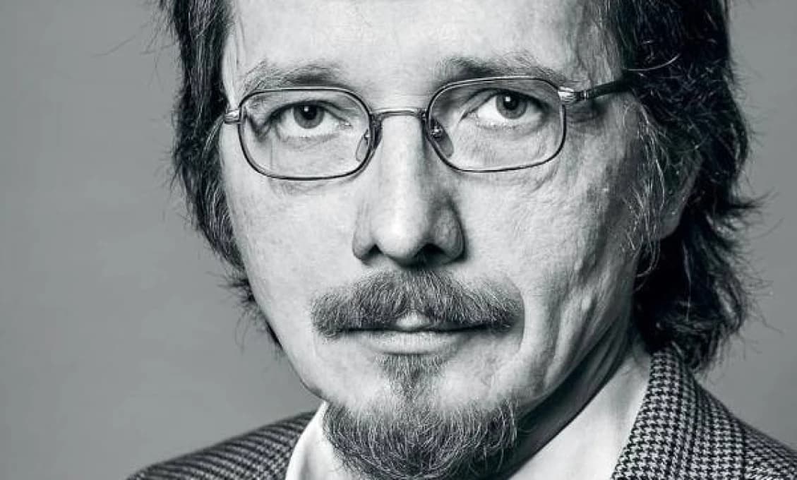 Štátny tajomník MŽP Smatana odkázal tým, ktorí odmietli vojenskú službu. Komentujúci: Smatana, ty chorý pako, ozvali sa aj spolužiaci zo základnej školy!