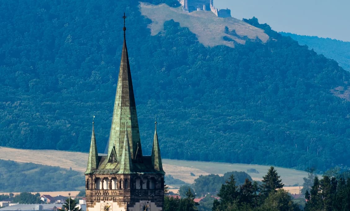 Tragédia v Prešove! Z veže prešovského kostola vyskočil mladý muž!
