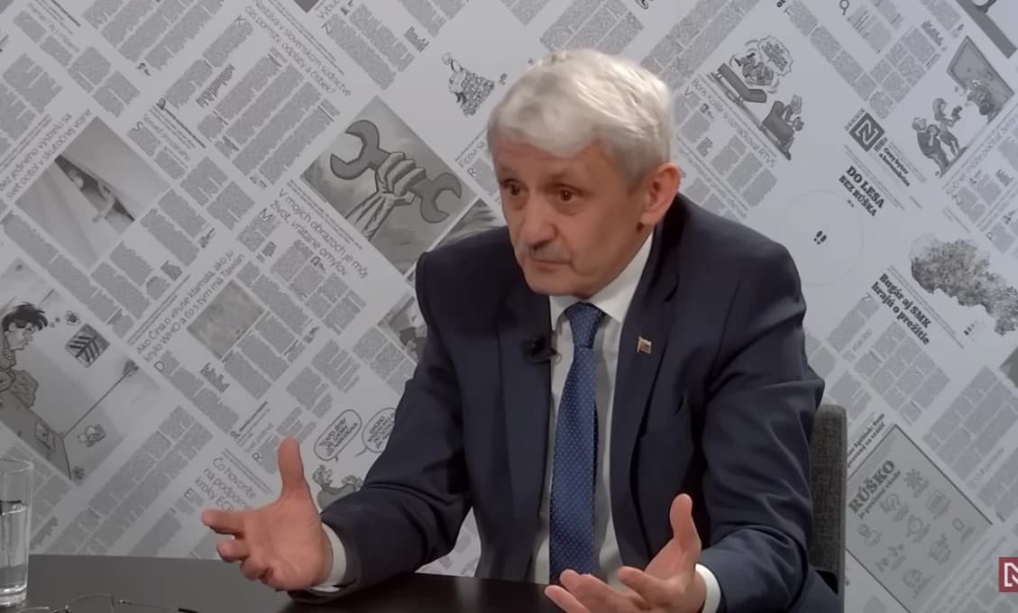 Hlas ľudu: Kto sú áčkoví politici – ja som z toho jeleň