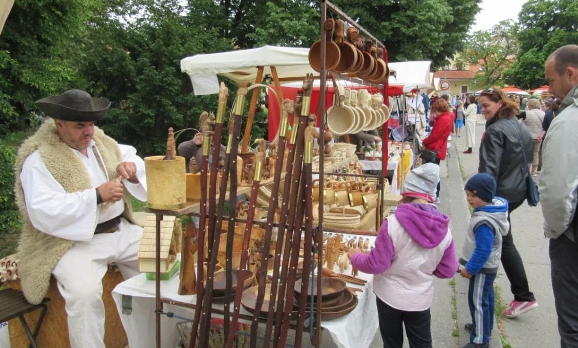 Šaľa hľadá na jarmok tradičných remeselníkov