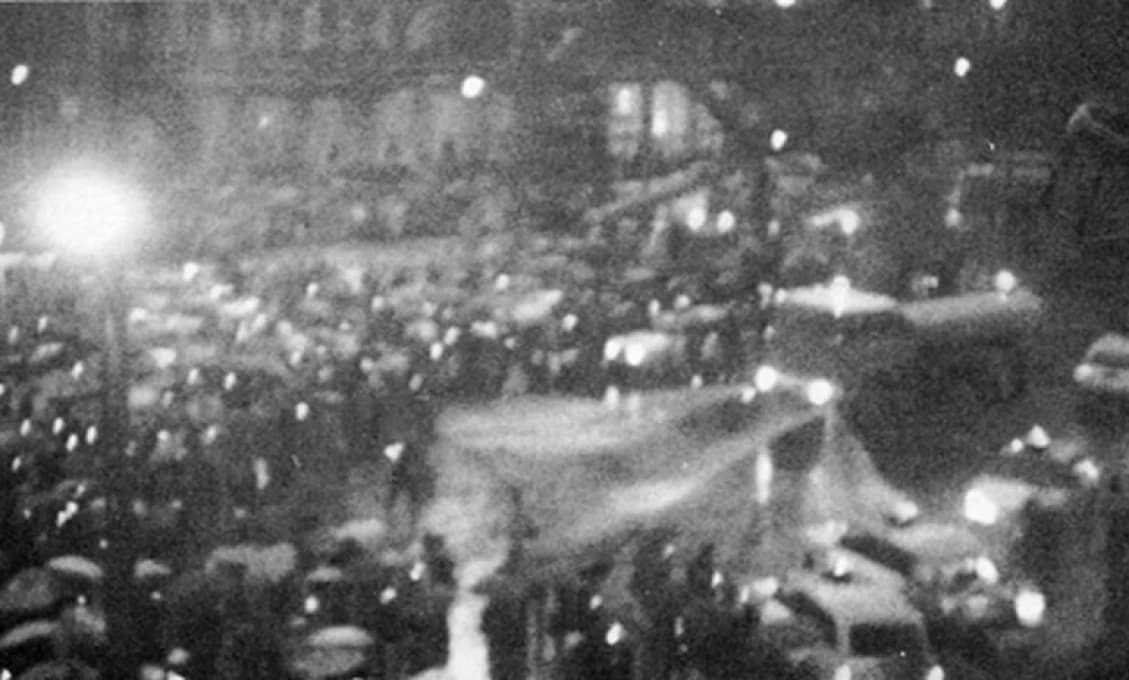 TRI ODKAZY SVIEČKOVEJ MANIFESTÁCIE