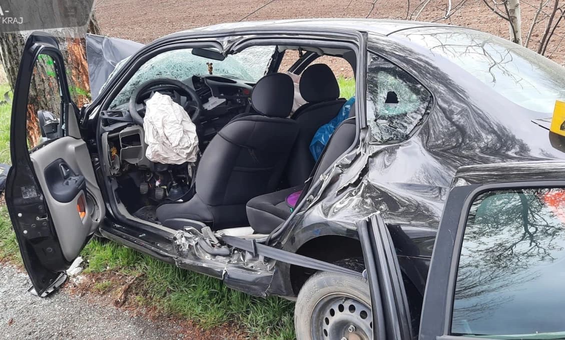 TRAGICKÁ DOPRAVNÁ NEHODA: Vrtuľník letel zbytočne, vodič neprežil (FOTO)