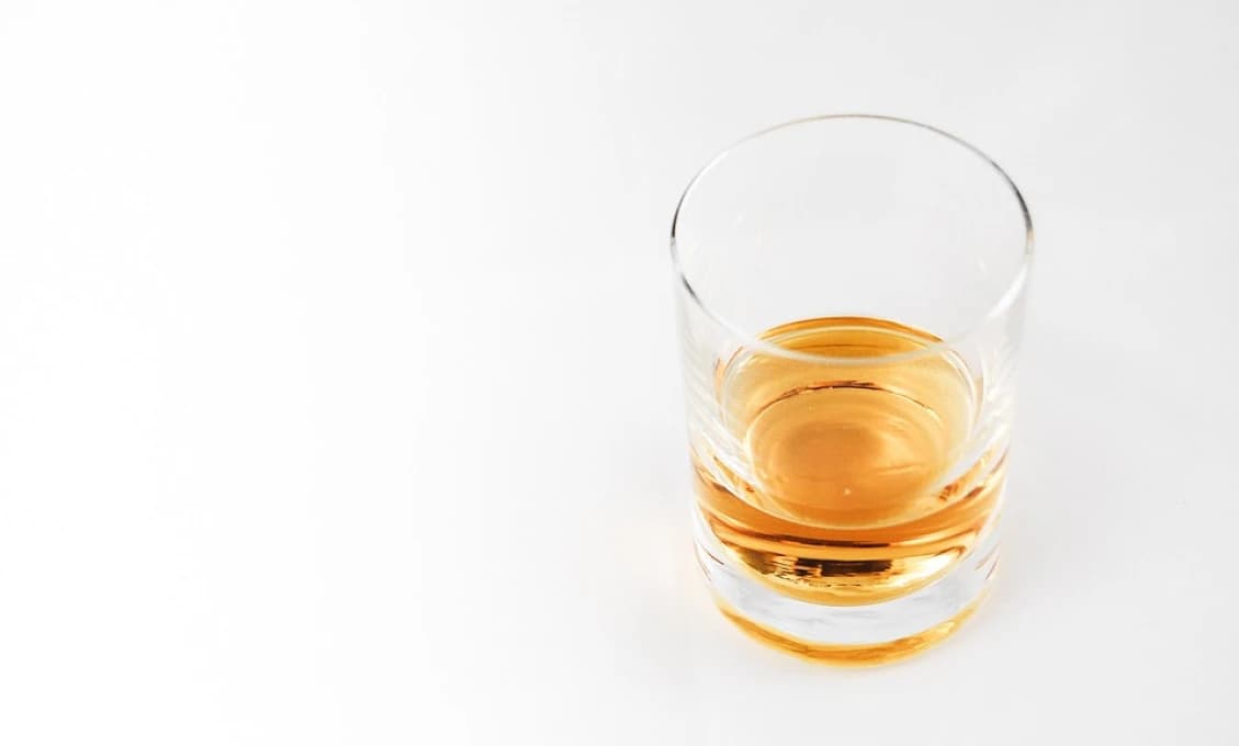 Ukrajina zúri! Vyzýva na bojkot svetoznámej írskej whisky