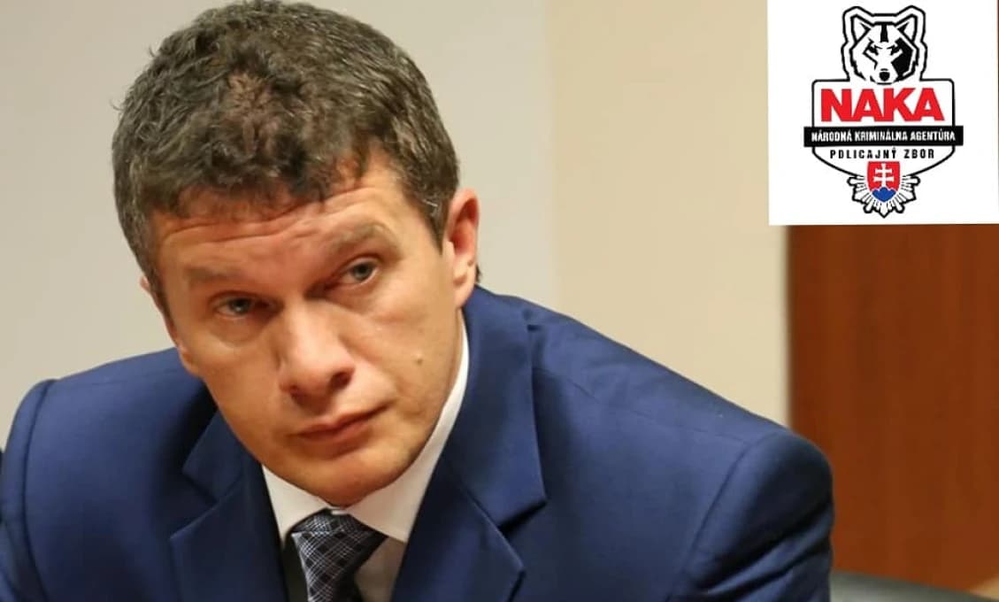 Vyšetrovateľ ÚIS sa v súčasnosti oboznamuje s dôvodmi zrušenia obvinenia exšéfovi NAKA
