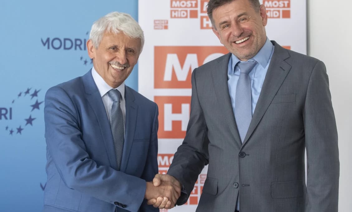 L. Sólymos: Spájame sa s Dzurindom, lebo je v štáte chaos ako po Mečiarovi