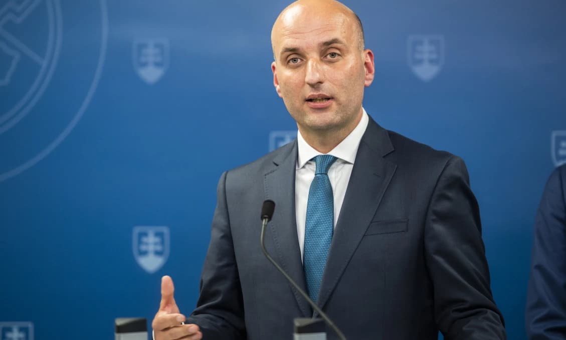 Gröhling sa obul do Čaputovej ministra financií: Na žiakov KAŠLETE!