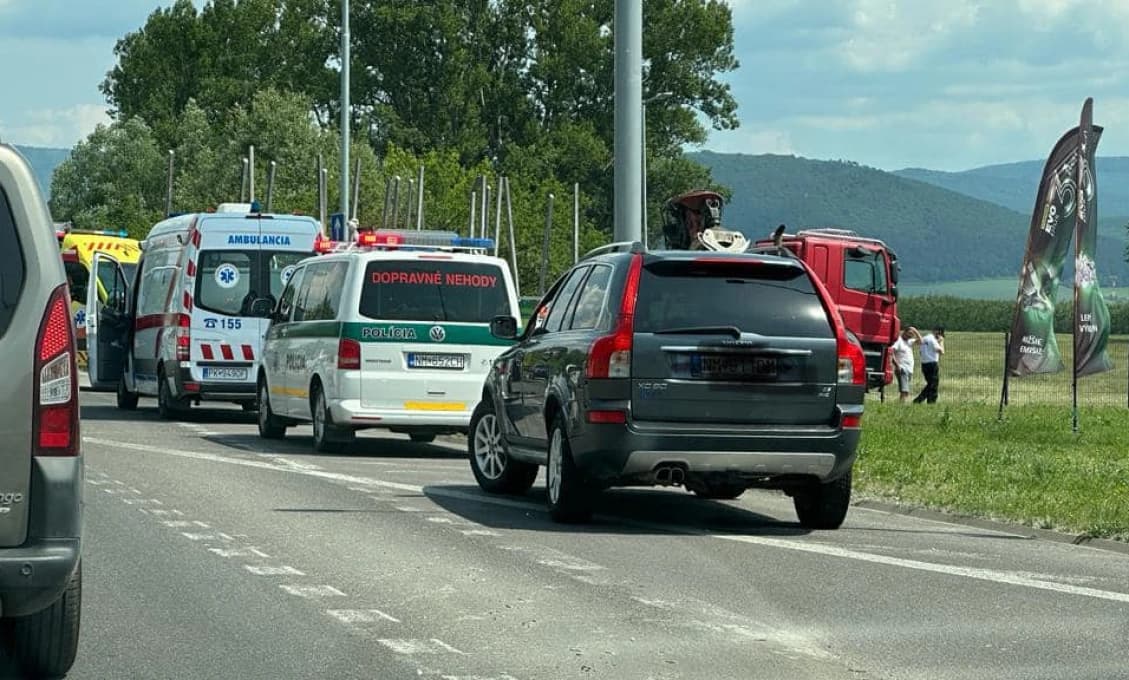 AKTUÁLNE SMRTEĽNÁ NEHODA! Kamión zrazil cyklistu
