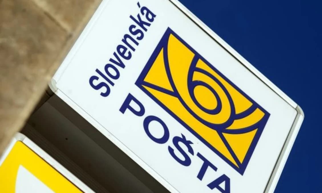 Neuveriteľné, čo vypadlo z balíka na pošte v Žiline