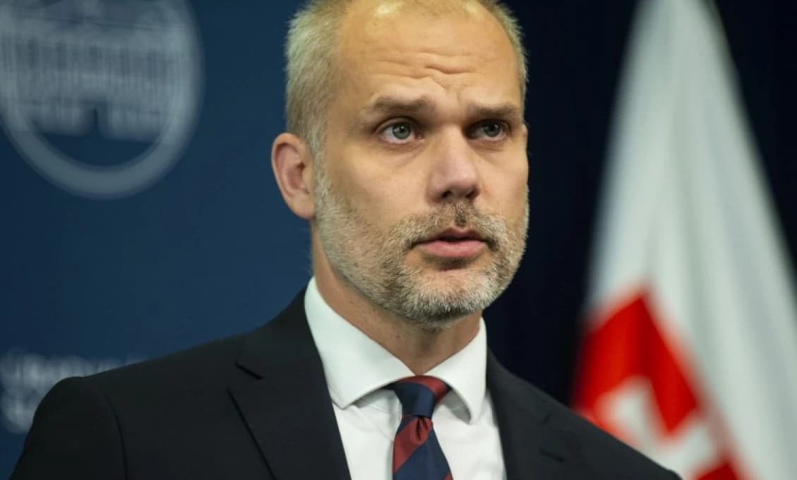POTVRDENÉ! ŠPANIELSKI VOJACI PRÍDU NA SLOVENSKO! Minister Sklenár ďakuje