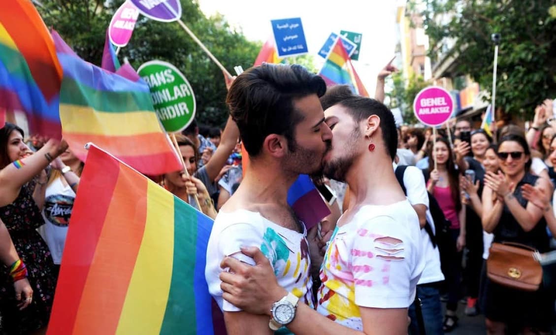 Bratislava zažije ďalší Dúhový Pride. Čaputová bude smutná