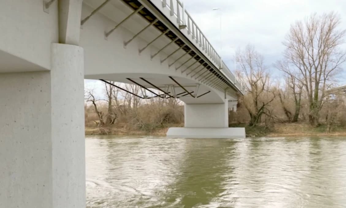 TTSK dokončil komplexnú modernizáciu 343 metrov dlhého mosta v Hlohovci