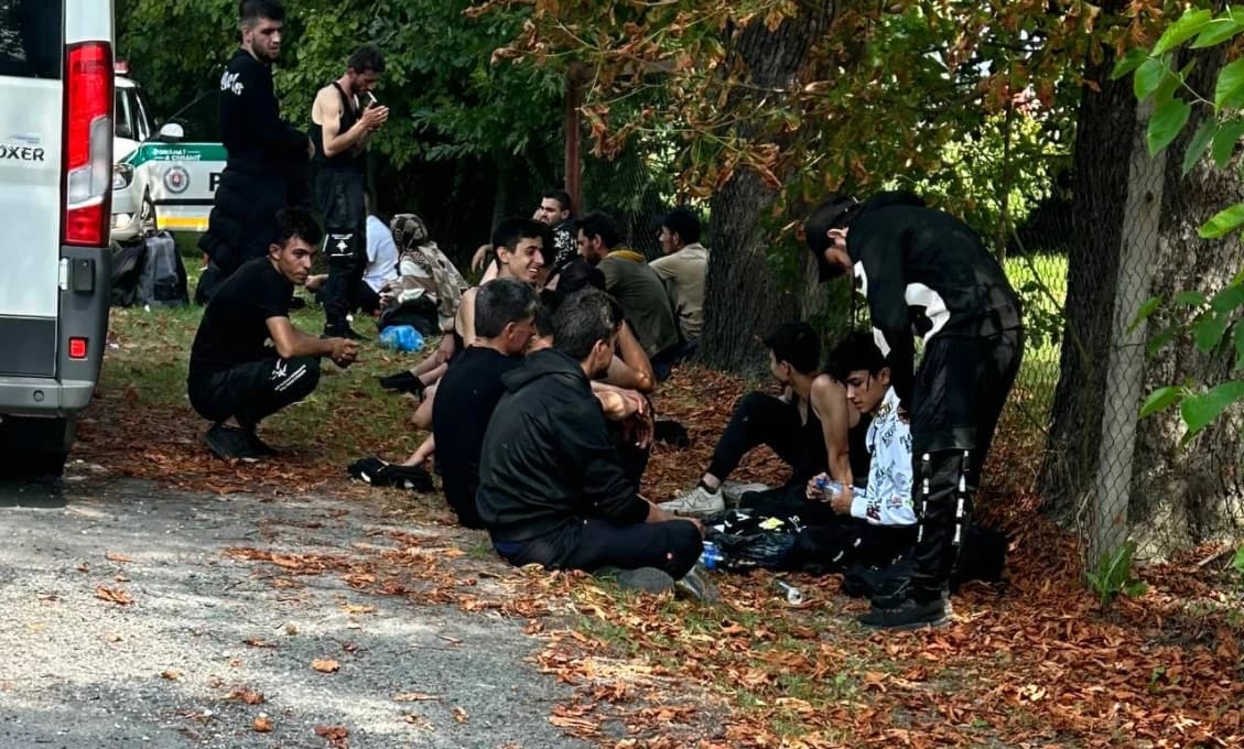 VEĽKÝ KRTÍŠ ZAPLAVILI MIGRANTI! Primátor a ľudia sú pobúrení! (FOTO)