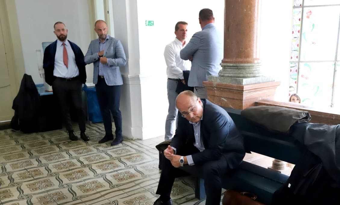 V kauze Dobytkár pribúdajú pochybnosti o vyšetrovaní! Zavádzajú OČTK súd?
