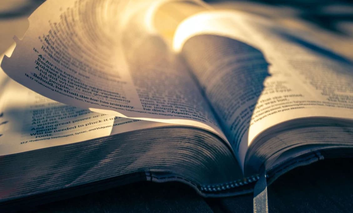 Existuje v Biblii tajný kód predpovedajúci budúcnosť?