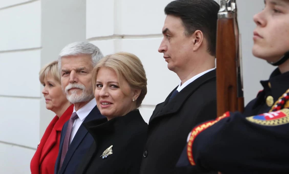 BIZARNÉ české reakcie o slovenských voľbách: VRCHOLNÉ POHŔDANIE SLOVENSKÝMI VOLIČMI I DEMOKRACIOU!