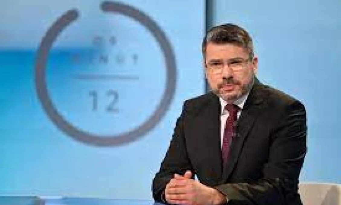 Dnes moderátor na RTVS sám seba poriadne domotal (VIDEO)