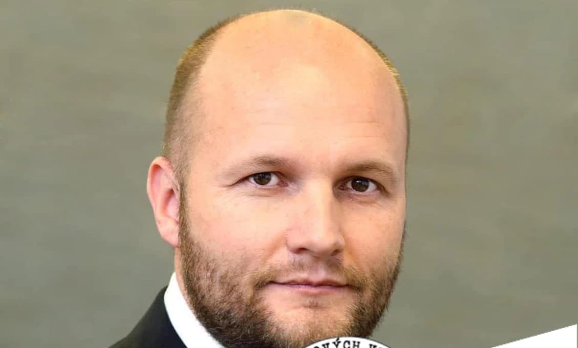 Z politického záhrobia sa rozhorčene ozval Jaroslav Naď