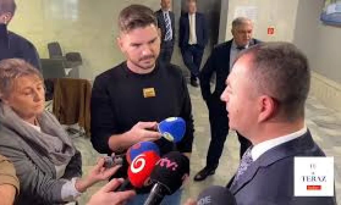 Slovenský mainstream? UČEBNICOVÁ DRZOSŤ A NESKUTOČNÁ AROGANCIA