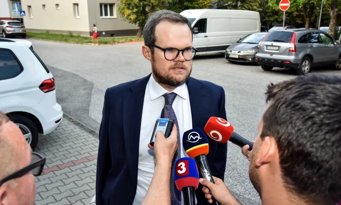 Šokujúce detaily o elitných platoch elitných vyšetrovateľov