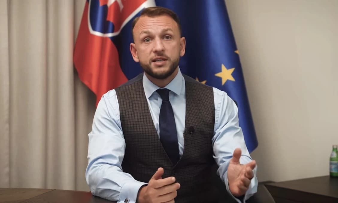 Matúš Šutaj Eštok: Opozícia robí z partičky apačov okolo Čurillu hrdinov