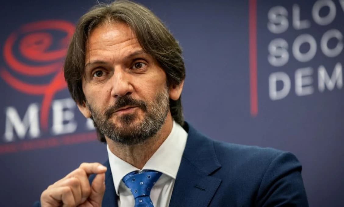 Odpadnete! Robert Kaliňák posiela Veronike Remišovej odkaz! Vaša jasnosť, Veronika I. Múdra