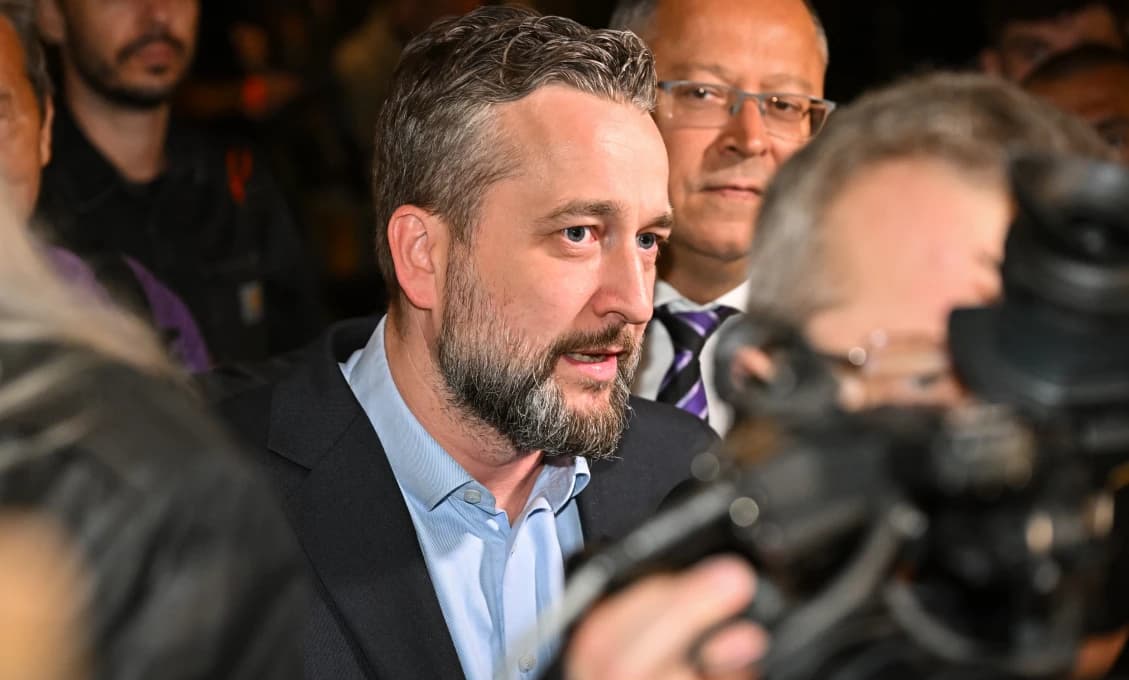 Podpredseda parlamentu k protestujúcej opozícii: Pomenujme ich presne! Sú opozícia smrti!