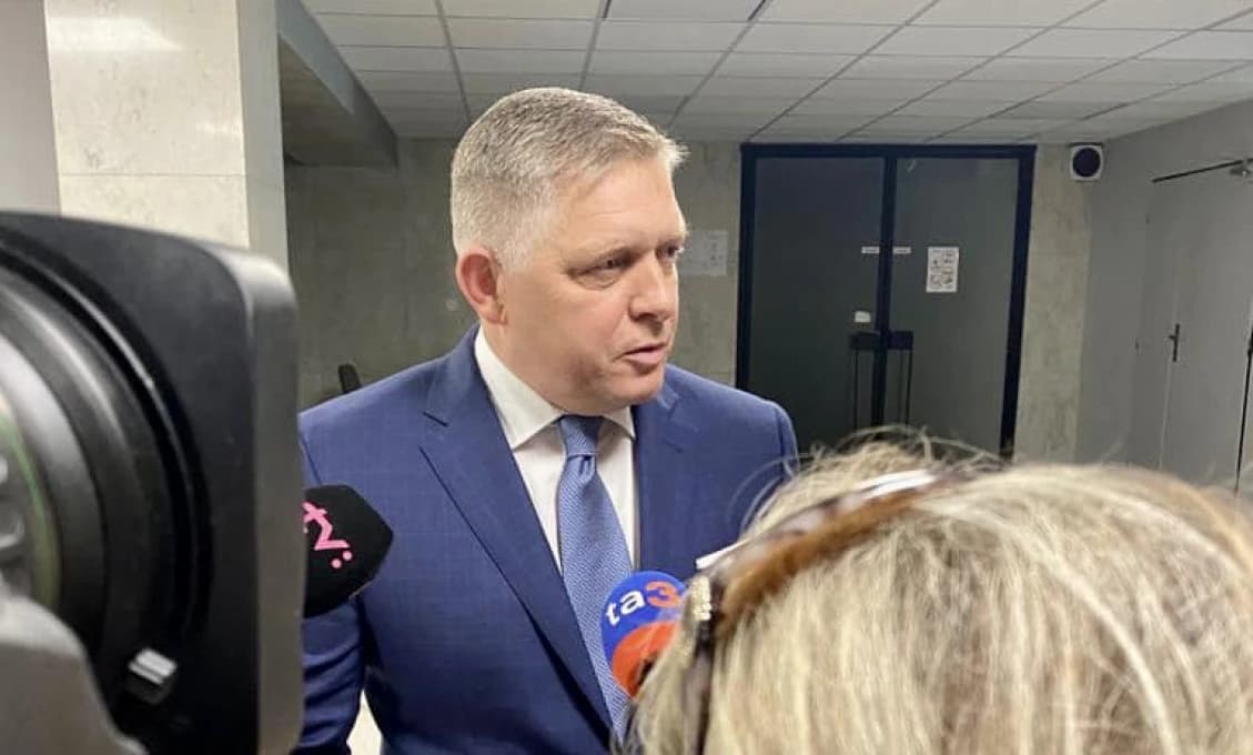 Ostré vyjadrenie Roberta Fica: Vďaka jednému bláznovi prišlo do parlamentu celé stádo...(VIDEO)