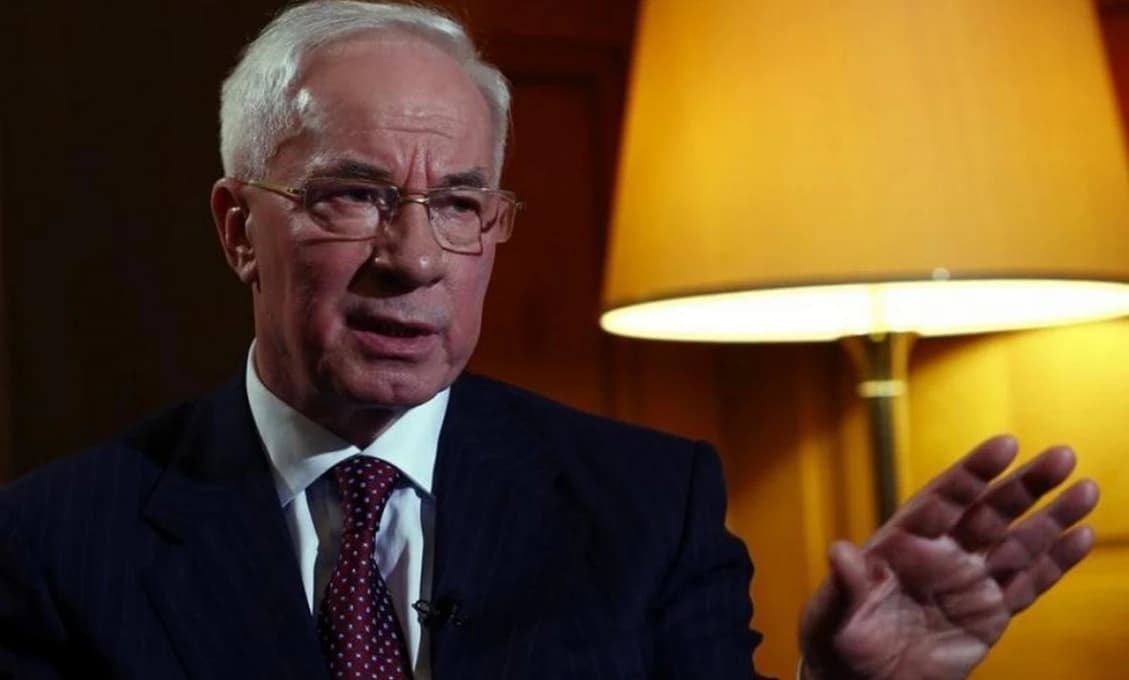Azarov vysvetlil, prečo Zelenskyj potreboval ďalších pol milióna mobilizovaných