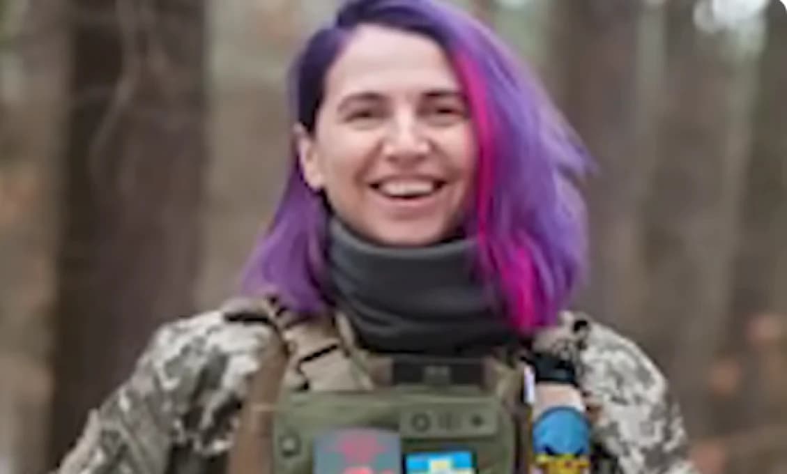 Prečo Ukrajina potrebuje 120 tisíc dámskych nepriestrelných viest? (VIDEO)