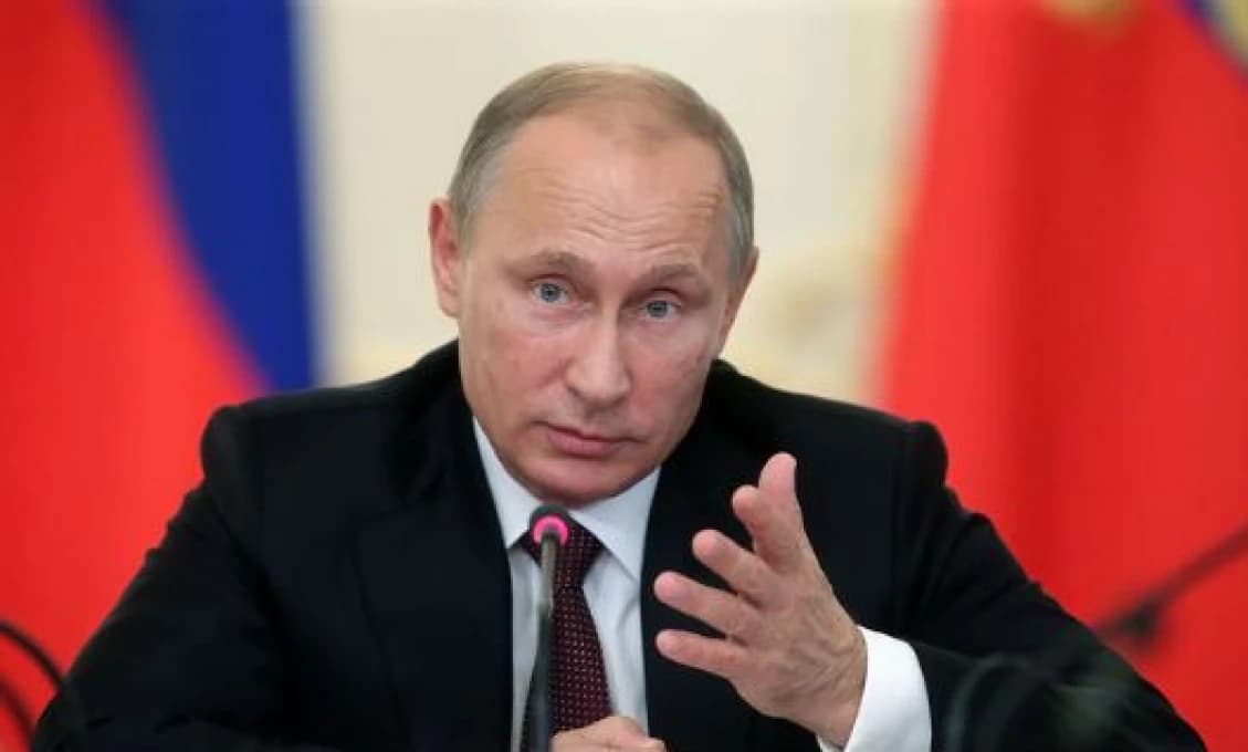 Nie Ukrajina, ale Západ je náš nepriateľ, povedal Putin zraneným vojakom