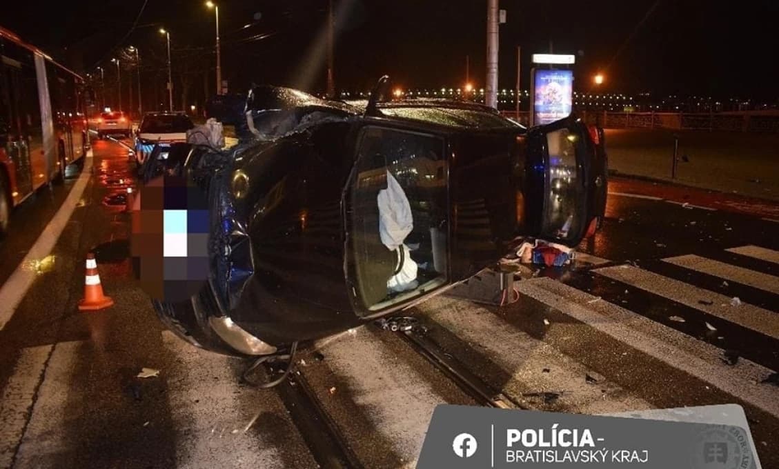 VÁŽNA NEHODA pod vplyvom! NEUVERÍTE, čo mala vodička v aute (FOTO)