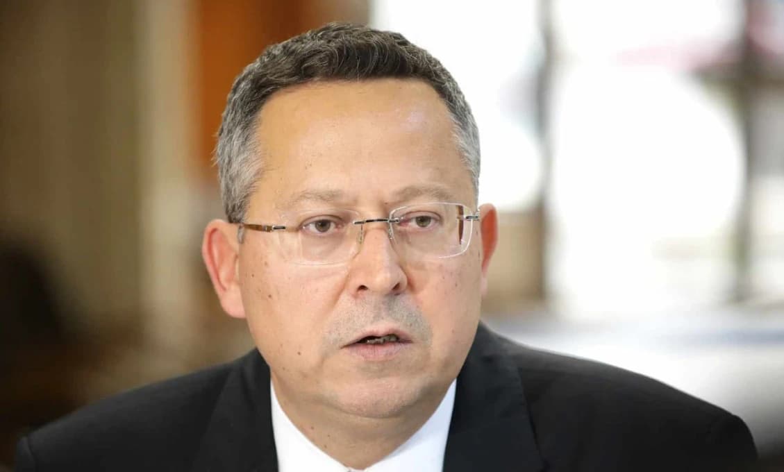 Minister Kamenický vytočený do biela! PROGRESÍVCI ŠÍRIA KLAMSTVÁ...