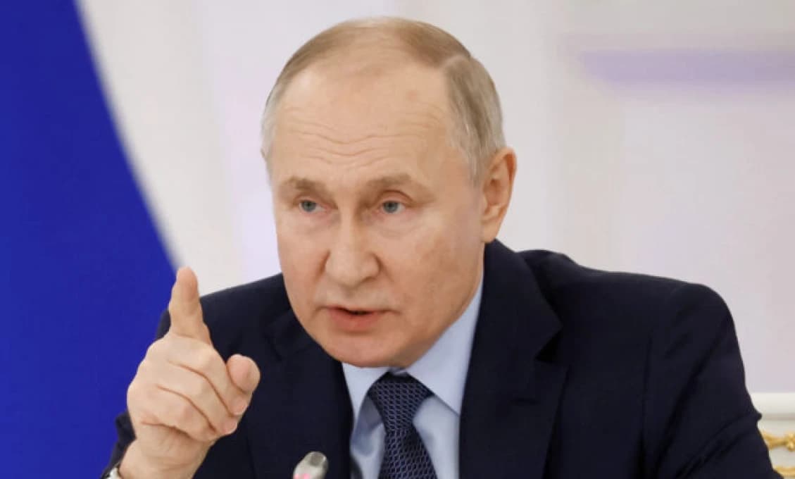 Putin požiadal vyšetrovací výbor, aby zverejnil podrobnosti o havárii lietadla Il-76