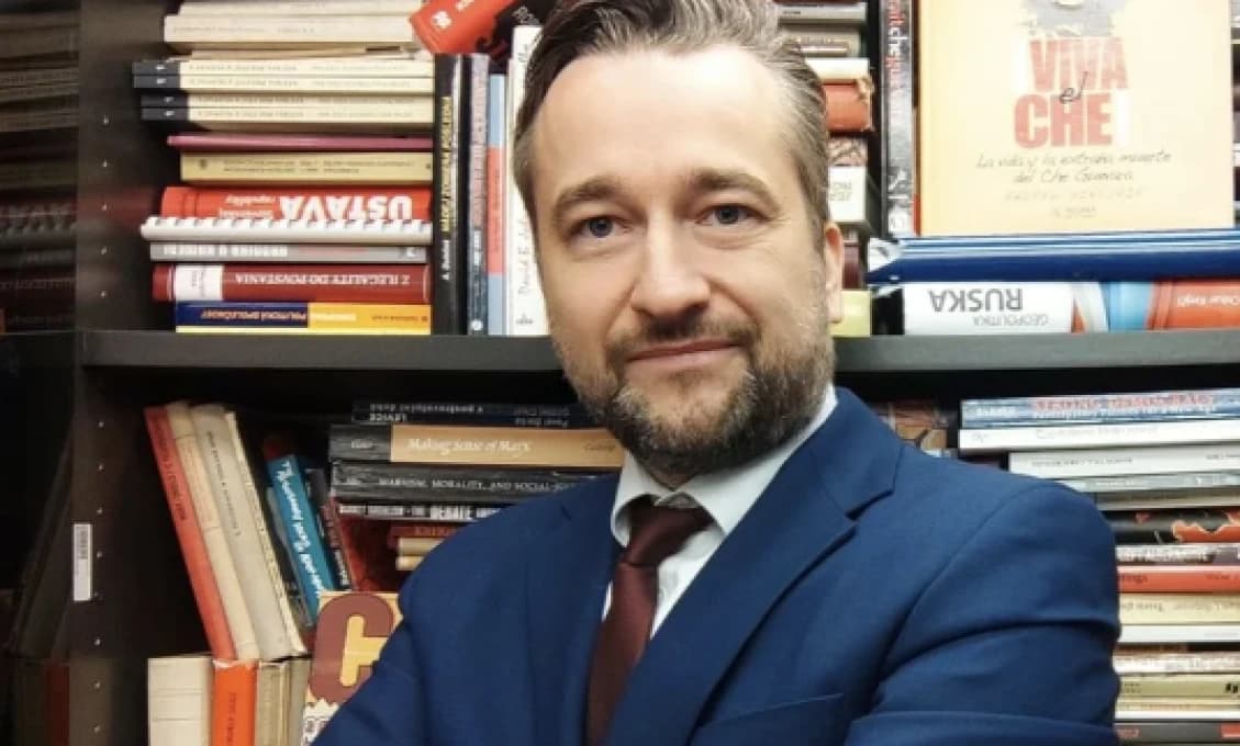 Ľuboš Blaha: NEBUDEME SEDIEŤ V KÚTE KEĎ DO NÁS KOPÚ LIBERÁLI! ZVÍŤAZÍME (VIDEO)