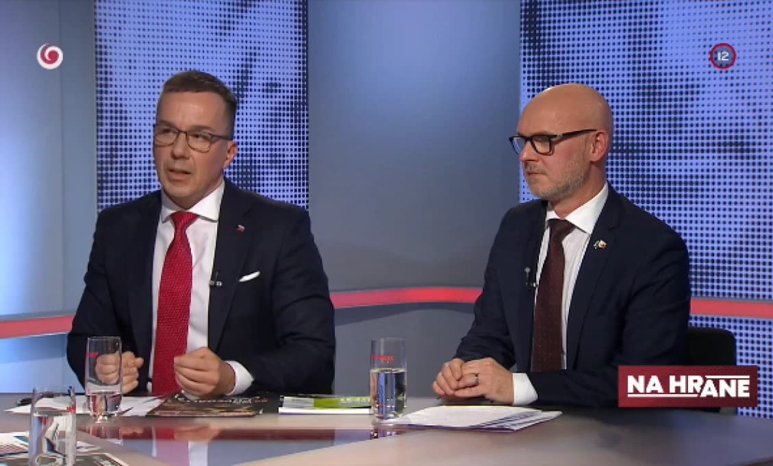 Minister Tomáš: Každému je jasné, že protesty sa menia na mítingy