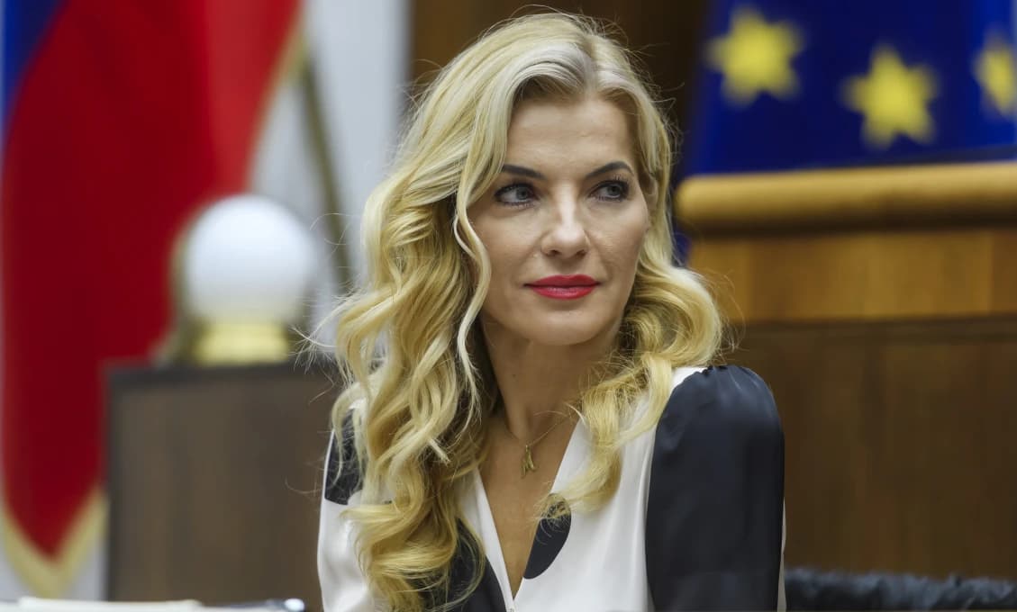 ŠOKUJÚCA TÉMA! MINISTERKA KULTÚRY PREHOVORÍ!