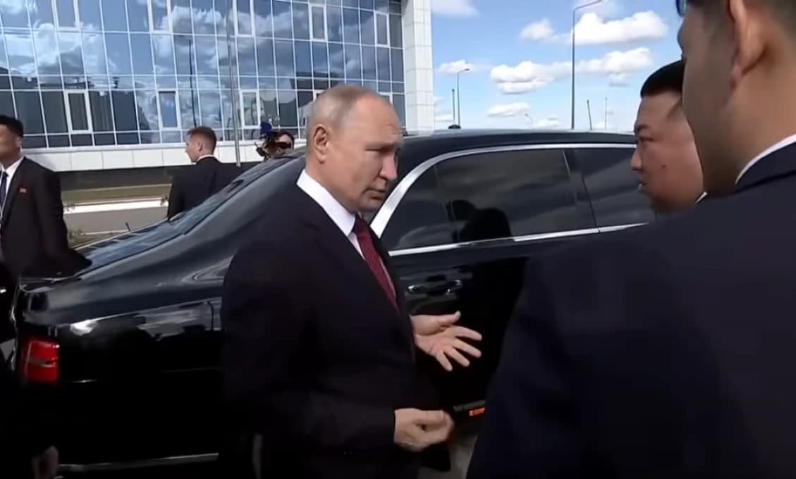 Putin daroval Kimovi drahú hračku (VIDEO)