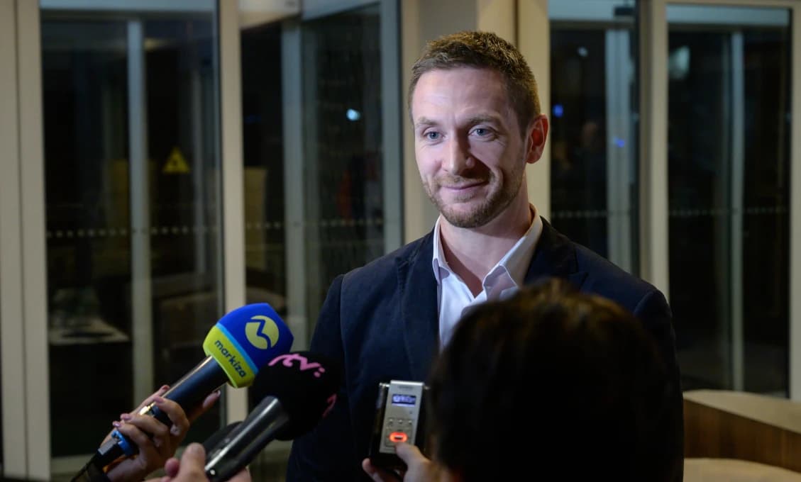 TOTO STE ASI NEČAKALI! Obrovské prekvapenie na kandidátke Republiky do eurovolieb!