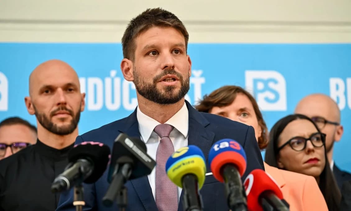TO STE EŠTE NEVIDELI! PS ako krotiteľ zdivočelých novinárov (VIDEO)