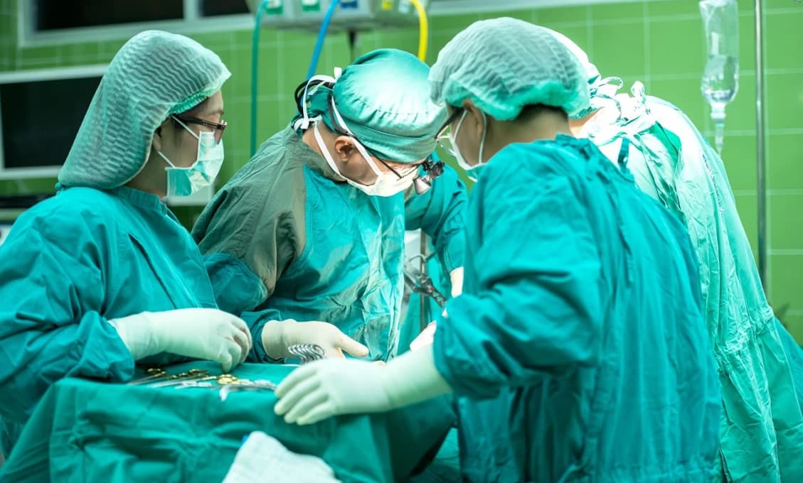 V Bostone prebehla operácia, ktorá patrí medzi prelomové v oblasti transplantačnej medicíny