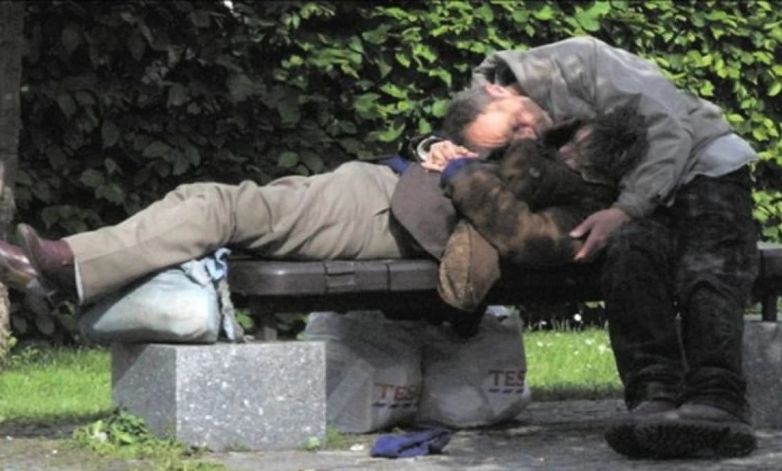OS ZZS vyslalo počas Veľkej noci 211 ambulancií pre problémy s požitím alkoholu