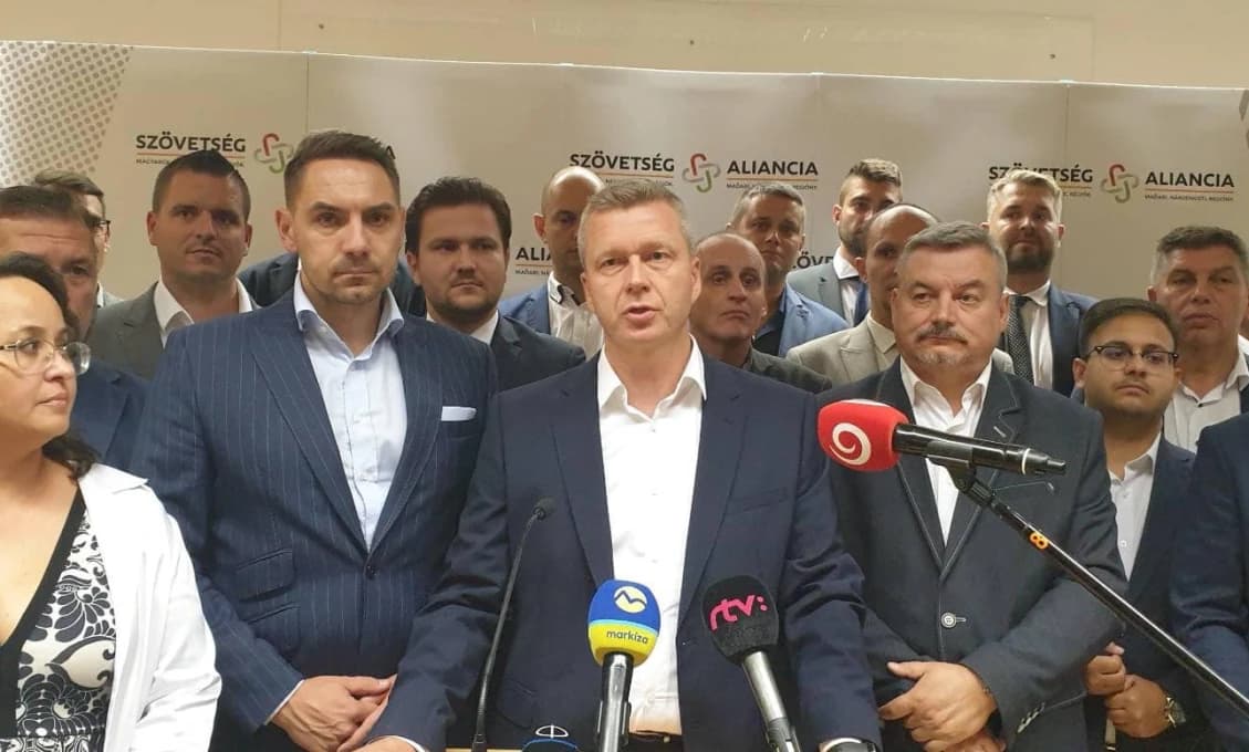 Predsedníctvo Maďarskej aliancie odporučilo voliť Pellegriniho