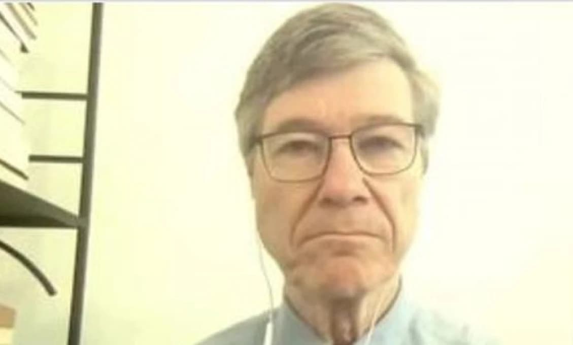 Profesor Jeffrey Sachs pogratuloval šéfovi slovenskej diplomacie Blanárovi (VIDEO)