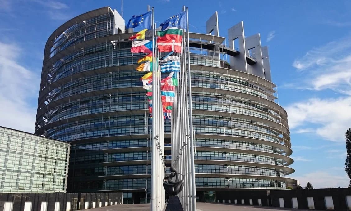 Kto bude zastupovať Slovensko v EUROPARLAMENTE? Rozhodnúť môžu aj občania iného štátu EÚ