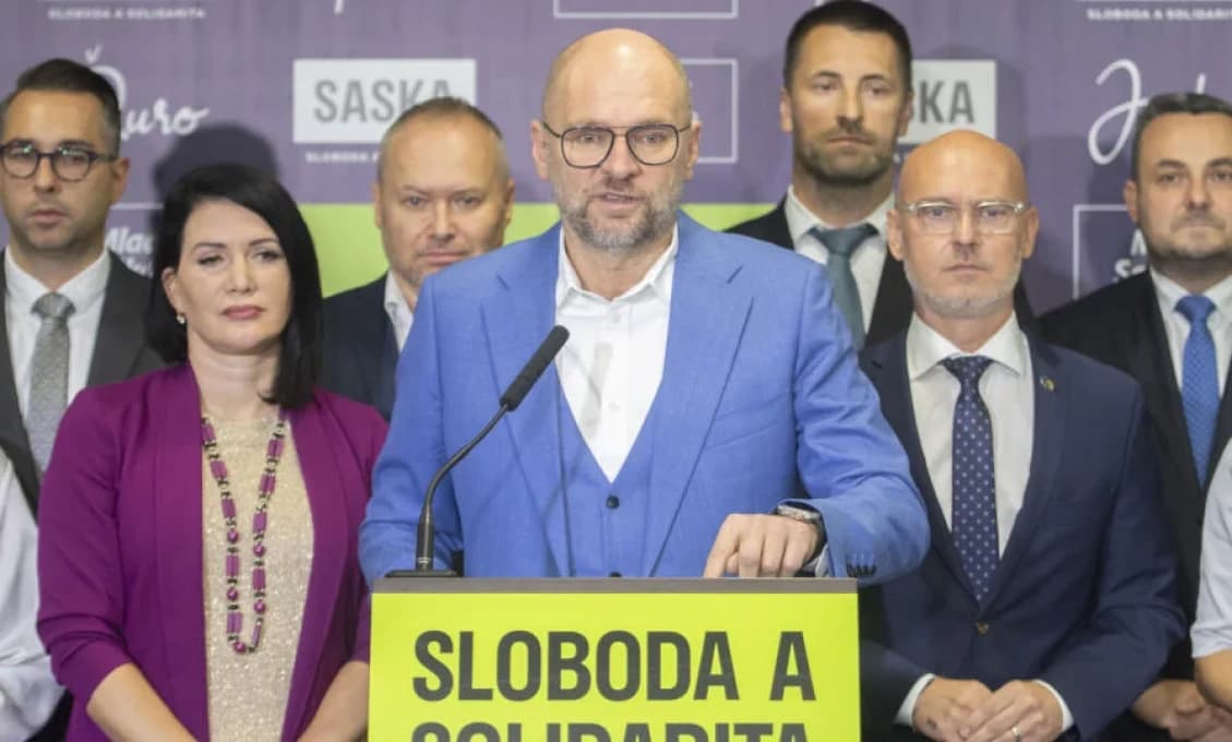 RTVS ZAVRAŽDILA SASKA zrušením koncesionárskych poplatkov! (VIDEO)