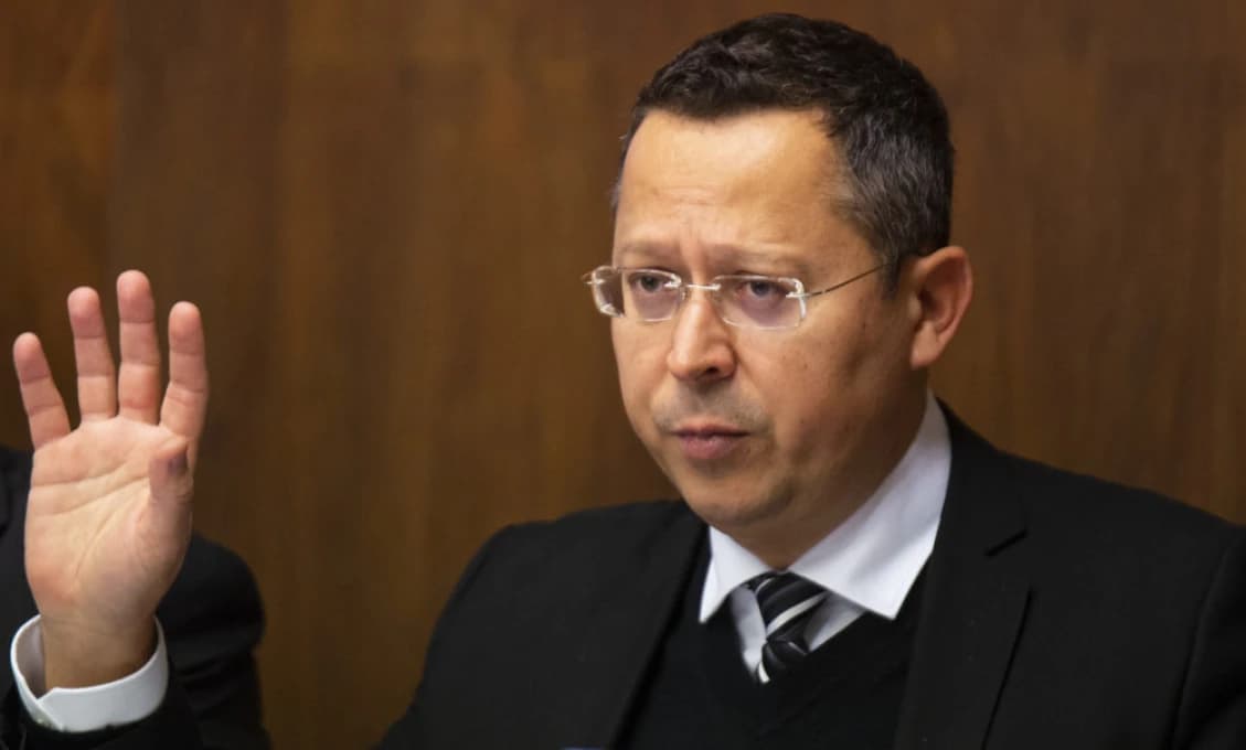 Fantasmagórie a lži OľaNO a fakty ministra Kamenického