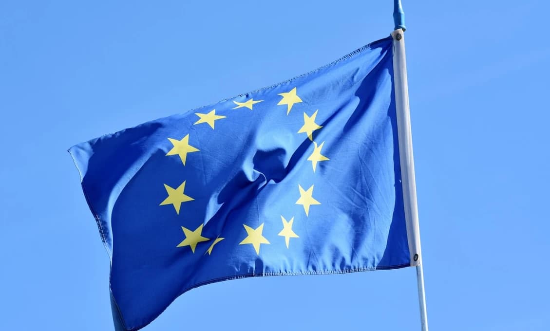 Vzbura v Bruseli - osem štátov odmieta podpísať záväzky voči Kyjevu
