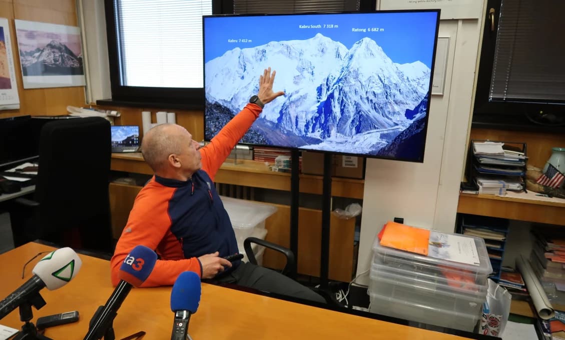Pre zlé počasie P. Hámor ukončil tohtoročnú expedíciu na Kangbačen